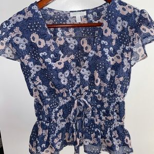 Floral short sleeve blouse